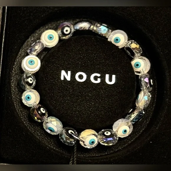 ๐ค๐ค NOGU Monochromatic. 925 Sterling Silver Crystal Evil Eye Bracelet ๐ค๐ค - Picture 1 of 3